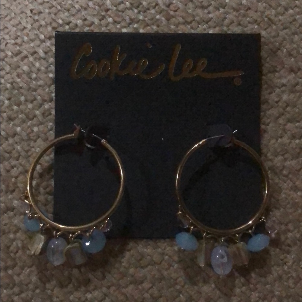 Cookie Lee genuine shell earrings